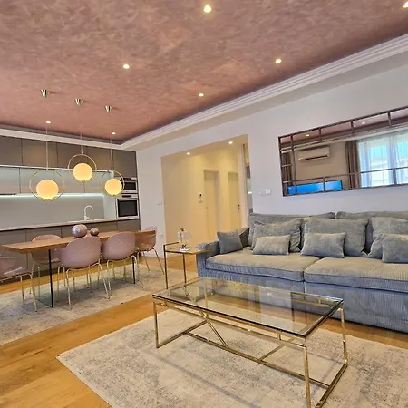 Apartment Sospiro *